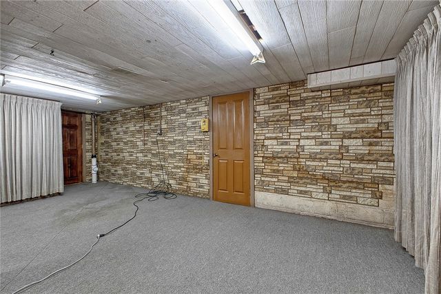 1628 Vermont Ave, White Oak, PA 15131