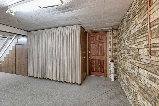 1628 Vermont Ave, White Oak, PA 15131