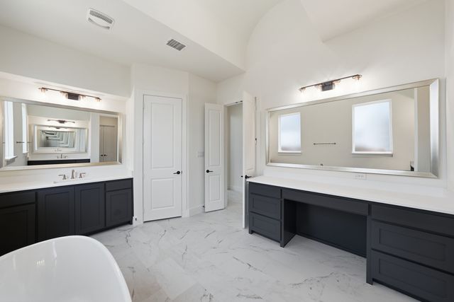 1005 Inwood Court, Celina, TX 75009
