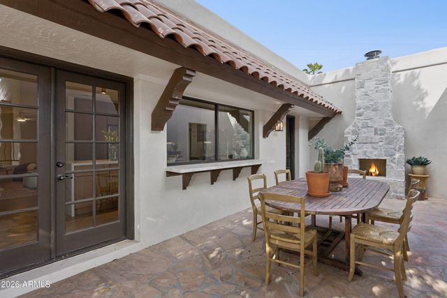 6214 E PARADISE Lane, Scottsdale, AZ 85254