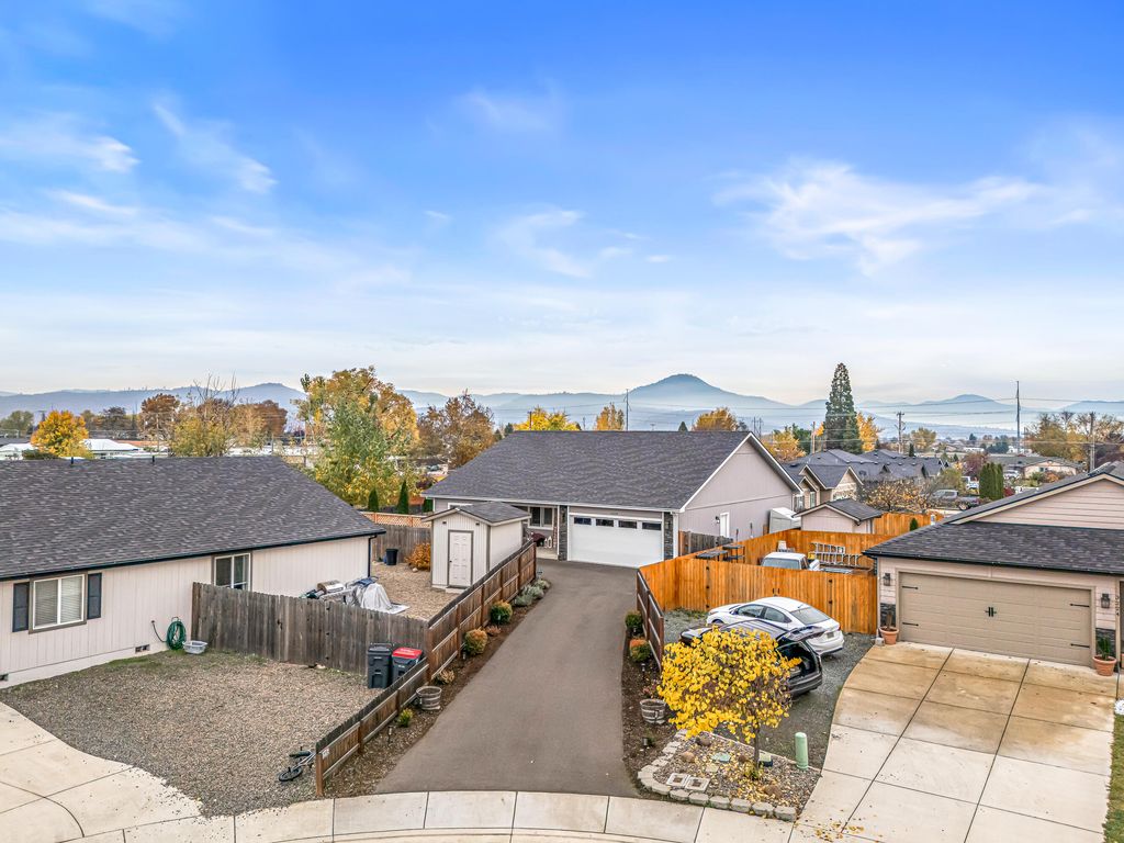 3228 Ramie Lane, White City, OR 97503