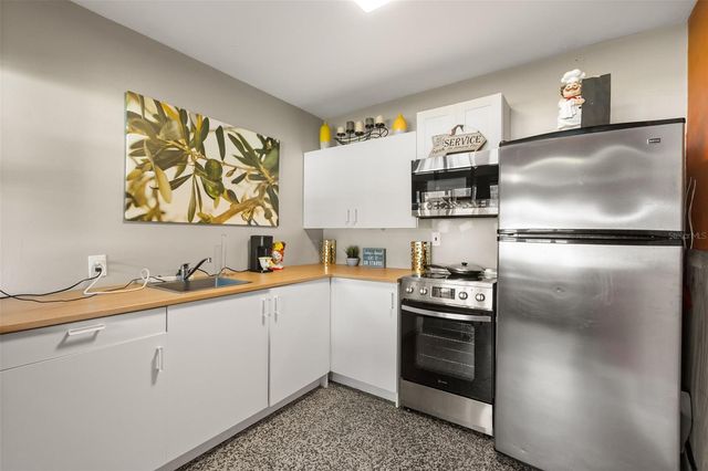 1721 MONTCALM STREET, Orlando, FL 32806