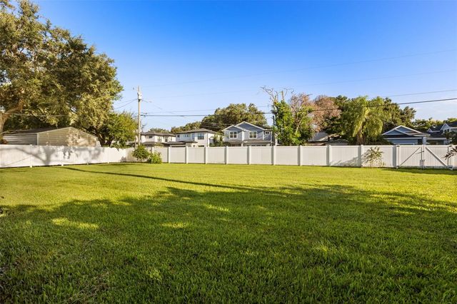 1721 MONTCALM STREET, Orlando, FL 32806