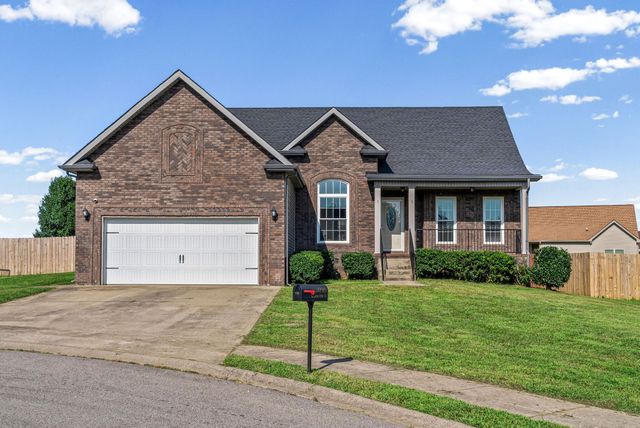1795 Stone Hill Ct, Clarksville, TN 37042
