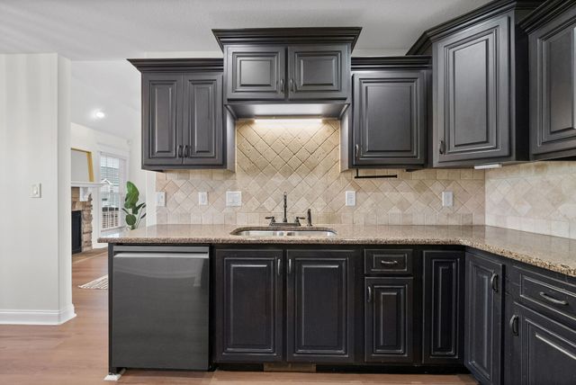 1795 Stone Hill Ct, Clarksville, TN 37042