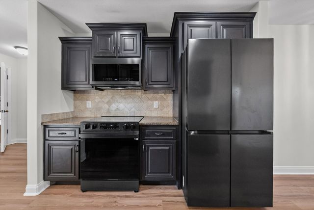 1795 Stone Hill Ct, Clarksville, TN 37042