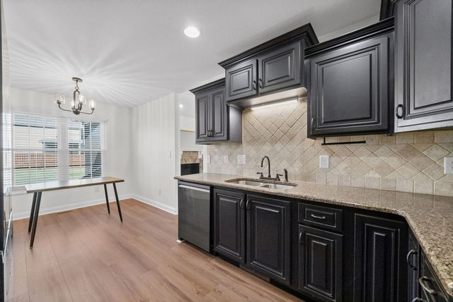 1795 Stone Hill Ct, Clarksville, TN 37042