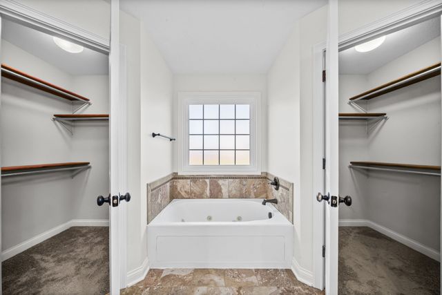 1795 Stone Hill Ct, Clarksville, TN 37042