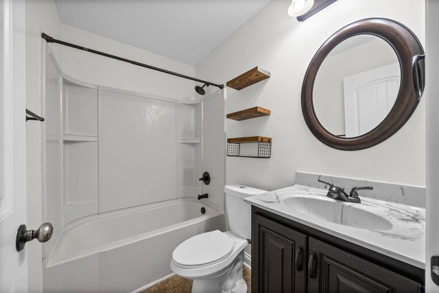 1795 Stone Hill Ct, Clarksville, TN 37042