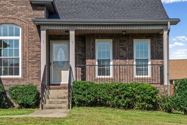 1795 Stone Hill Ct, Clarksville, TN 37042