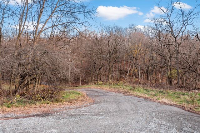 505 Wyola St, Mt Washington, PA 15211