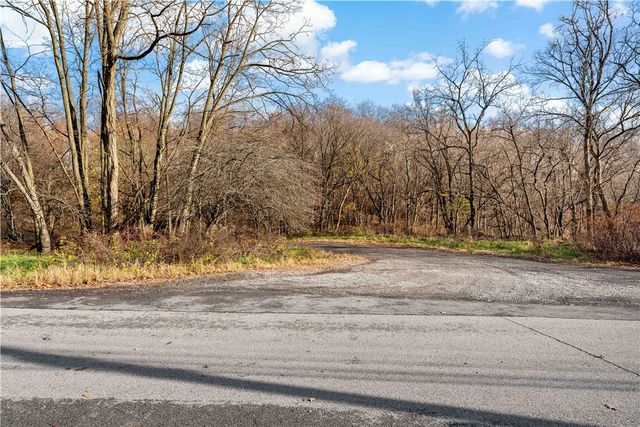 505 Wyola St, Mt Washington, PA 15211