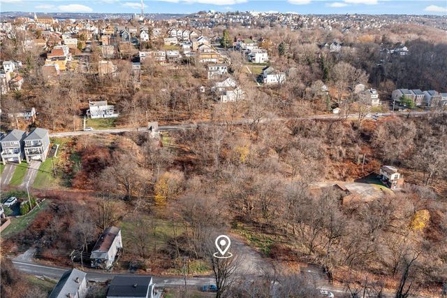 505 Wyola St, Mt Washington, PA 15211