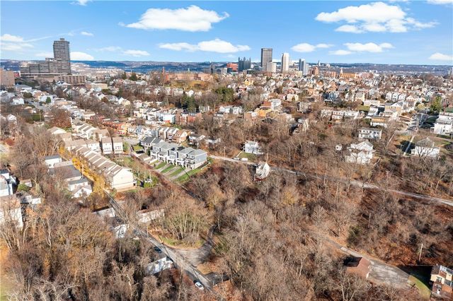 505 Wyola St, Mt Washington, PA 15211