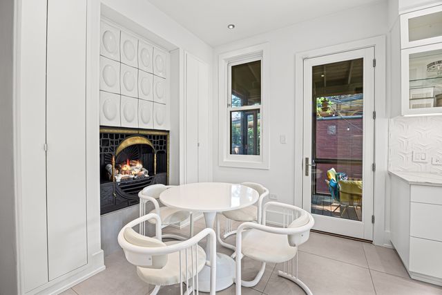 2138 W Caton Street, Chicago, IL 60647