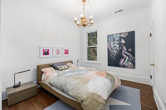 2138 W Caton Street, Chicago, IL 60647