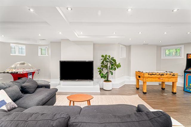 2138 W Caton Street, Chicago, IL 60647