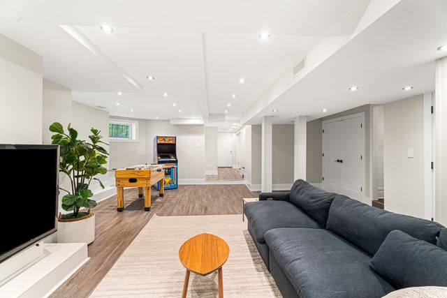 2138 W Caton Street, Chicago, IL 60647