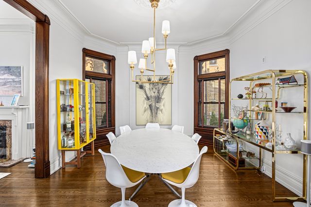 2138 W Caton Street, Chicago, IL 60647