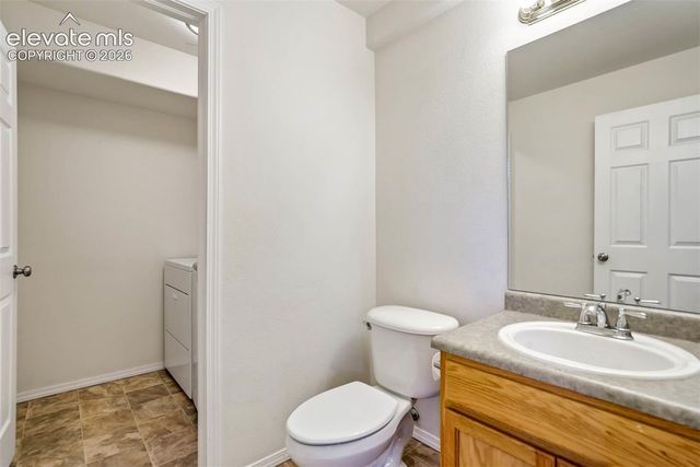 4860 Feathers Way, Colorado Springs, CO 80922