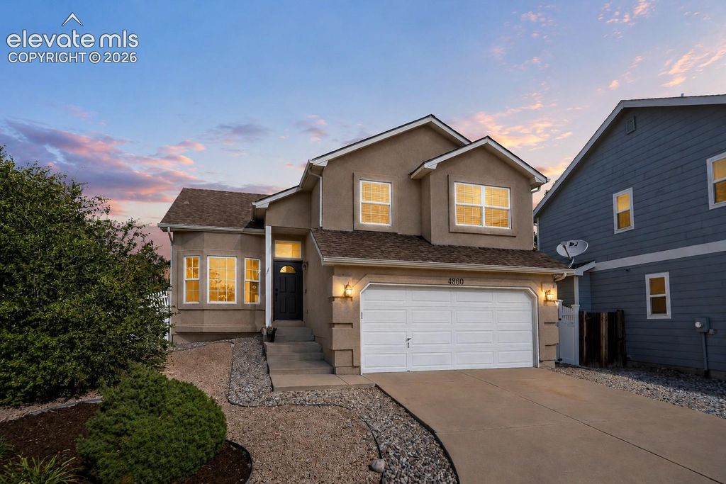 4860 Feathers Way, Colorado Springs, CO 80922