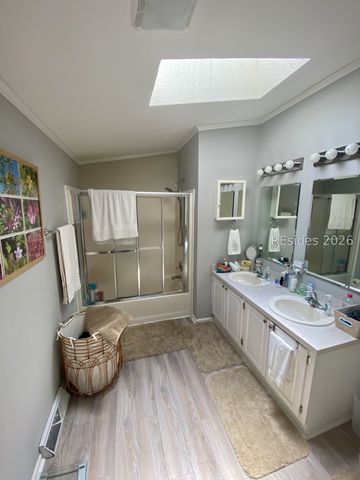 3 Shelterwood Ln, Bluffton, SC 29910