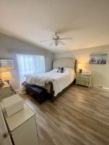 3 Shelterwood Ln, Bluffton, SC 29910