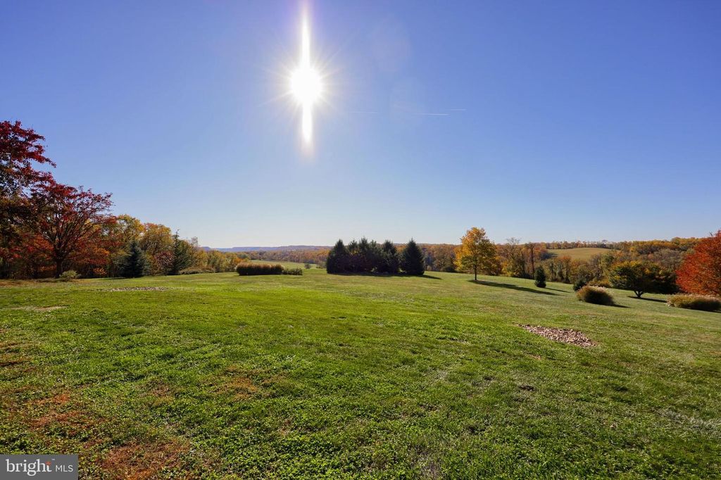 200 POLO LN, Wrightsville, PA 17368