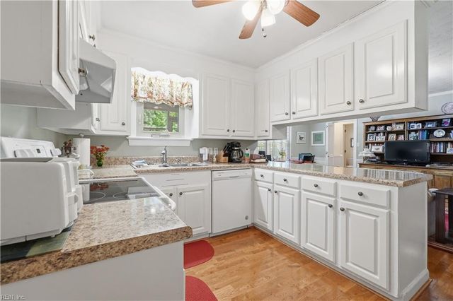 104 Pine Ave AVE, Franklin, VA 23851
