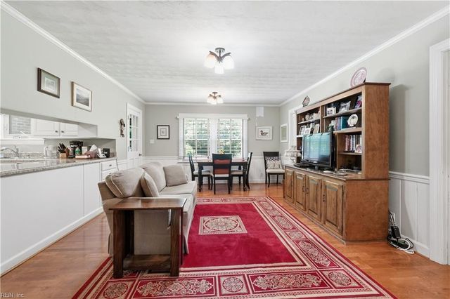 104 Pine Ave AVE, Franklin, VA 23851
