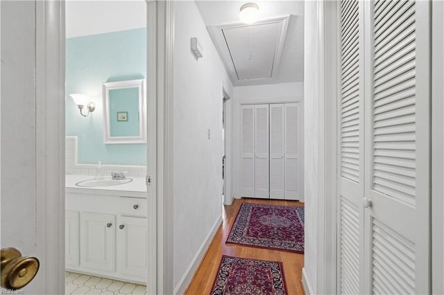 104 Pine Ave AVE, Franklin, VA 23851