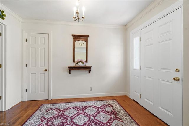 104 Pine Ave AVE, Franklin, VA 23851