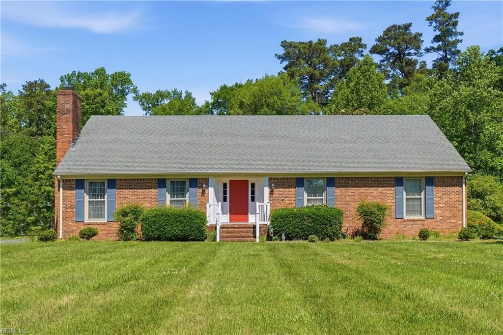 104 Pine Ave AVE, Franklin, VA 23851
