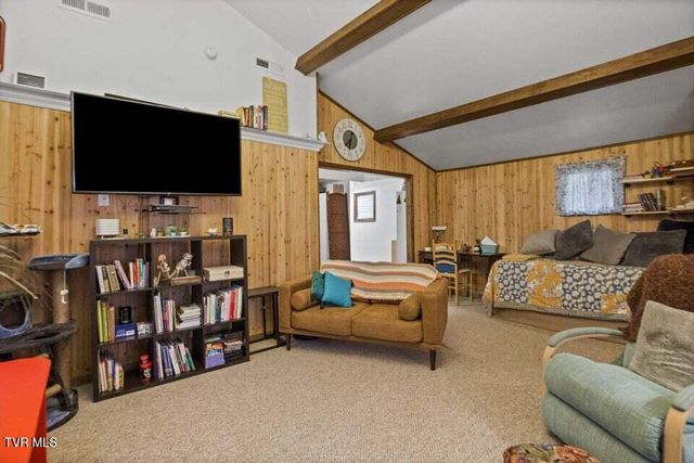 189 Honeycutt Road, Rogersville, TN 37857