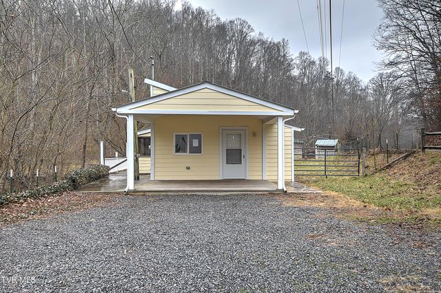 189 Honeycutt Road, Rogersville, TN 37857