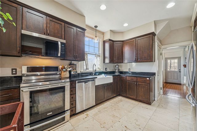 416 Pine Run, Franklin Twp, PA 16123