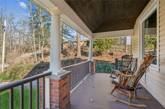 416 Pine Run, Franklin Twp, PA 16123
