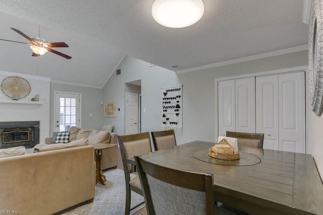 1900 Sydenham TRL, Virginia Beach, VA 23464