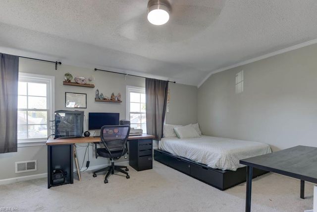 1900 Sydenham TRL, Virginia Beach, VA 23464