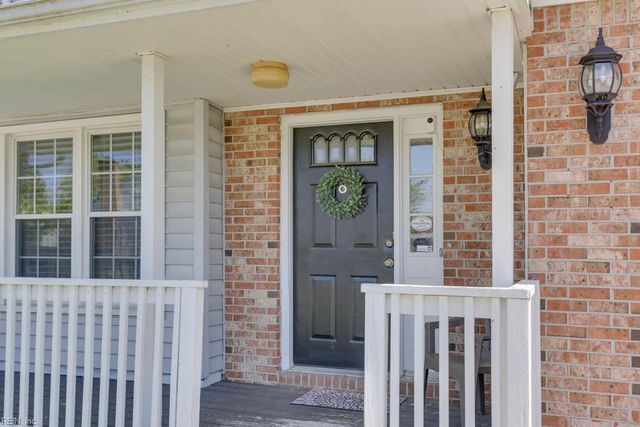 1900 Sydenham TRL, Virginia Beach, VA 23464
