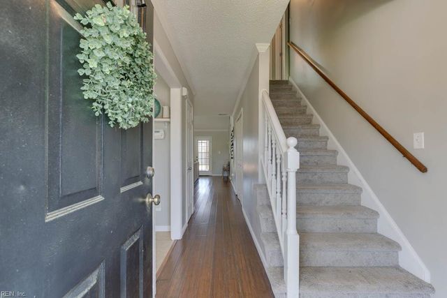 1900 Sydenham TRL, Virginia Beach, VA 23464