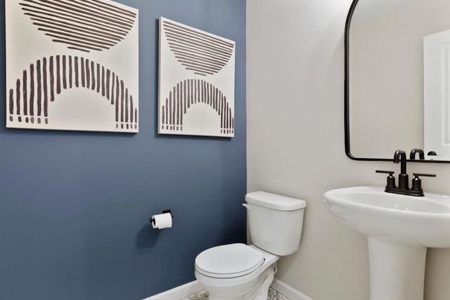 12764 Farnham Lane, Rogers, MN 55374