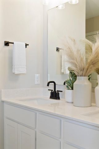 12764 Farnham Lane, Rogers, MN 55374