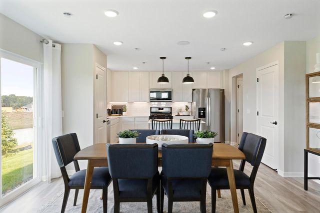 12764 Farnham Lane, Rogers, MN 55374