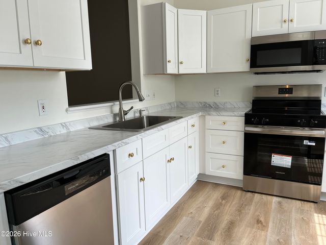5006 Carleton Drive Unit 49, Wilmington, NC 28403