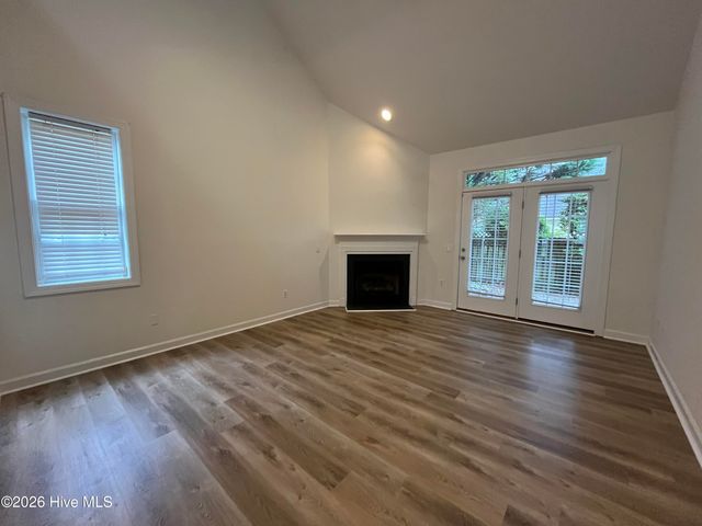 5006 Carleton Drive Unit 49, Wilmington, NC 28403