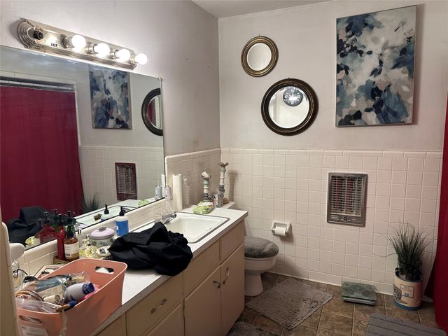 111 E Spence Street, Sulphur Springs, TX 75482