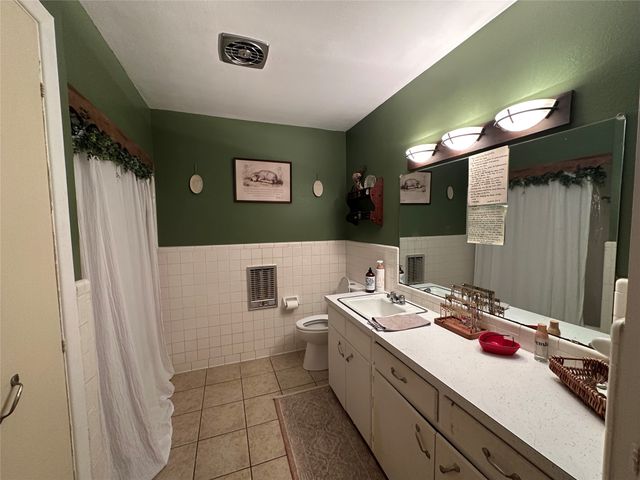 111 E Spence Street, Sulphur Springs, TX 75482