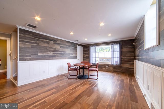 1080 E LANDIS AVE, Vineland, NJ 08360