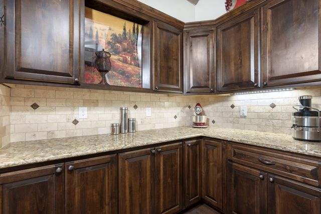 1613 21st Avenue SE, Rio Rancho, NM 87124
